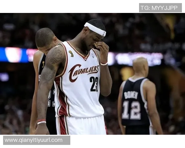 CC单场豪取30分5板10助3断3帽上一位东部球员是09年詹姆斯